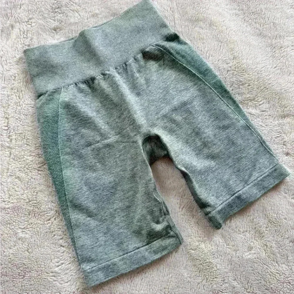 NWOT Gymshark Flex Shorts size XS - Picture 2 of 5